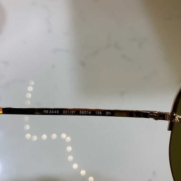 Ray ban sunglasses - Picture 3 of 5